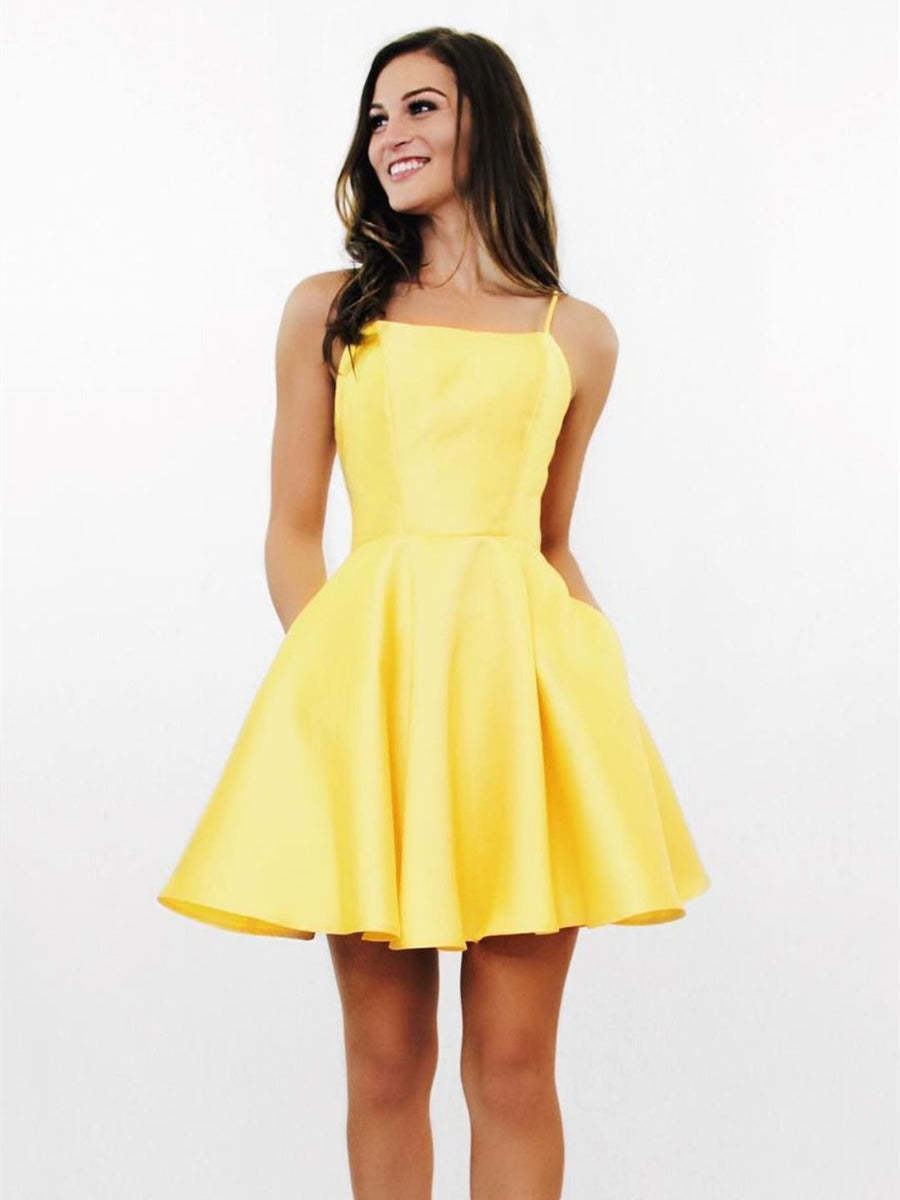 Chic Yellow Backless Short Prom Dress: Elegant A-Line Satin Homecoming & Graduation Gown Chic Yellow Backless Short Prom Dress: Elegant A-Line Satin Homecoming & Graduation Gown