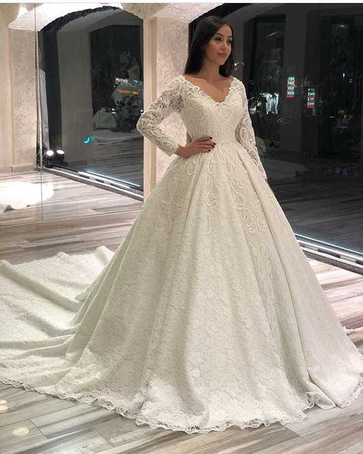 Elegant A-Line Deep V-Neck Lace Appliqued Long Sleeve Wedding Dress