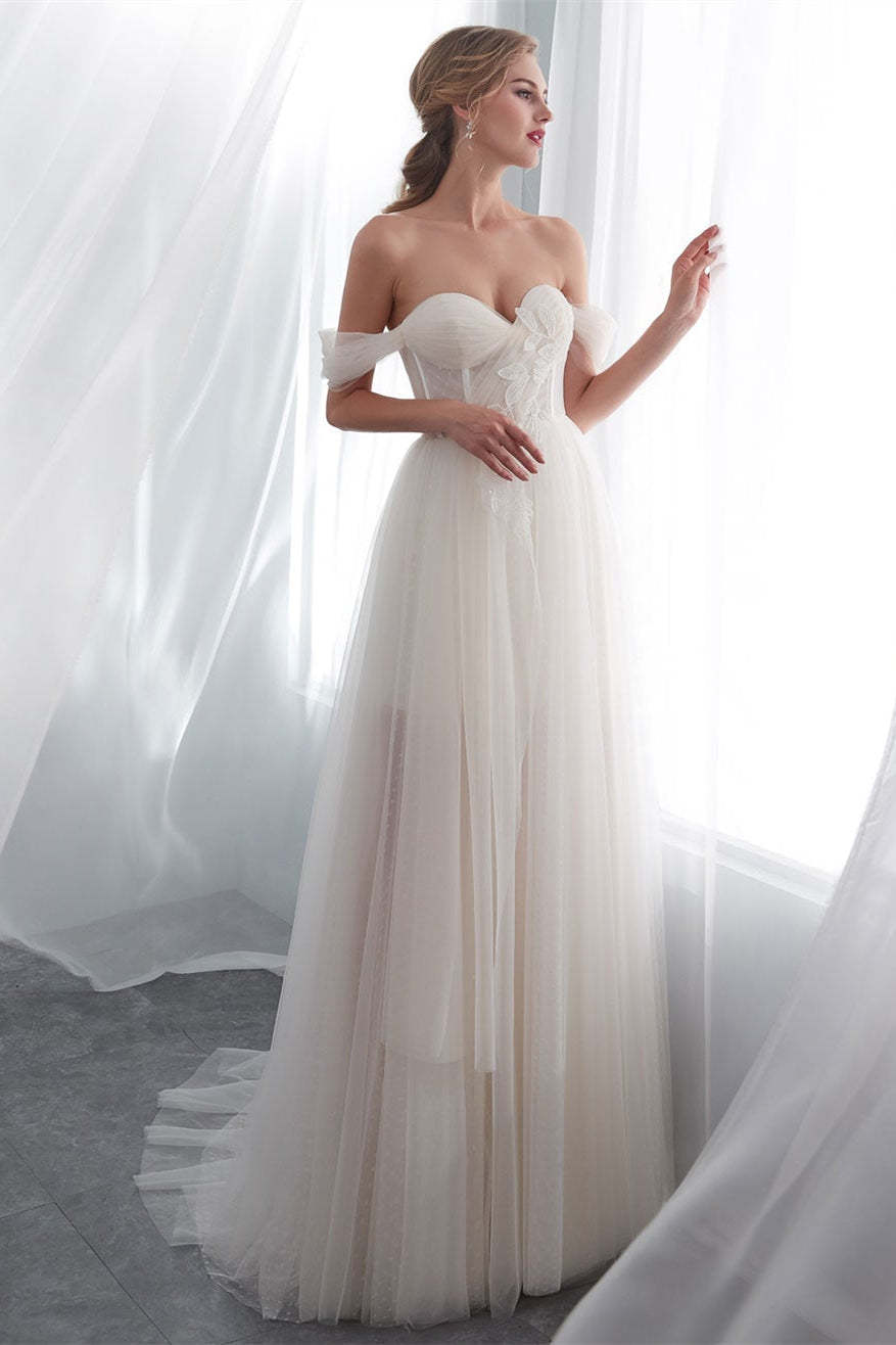 Romantic Off-the-Shoulder Tulle A-Line Bridal Gown with Appliqué