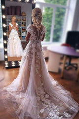 Elegant Sleeveless A-Line Wedding Gown with Delicate Lace Tulle Overlay