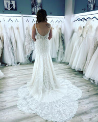 Elegant Mermaid Wedding Dress: Sweetheart, Spaghetti Straps, Lace Appliques