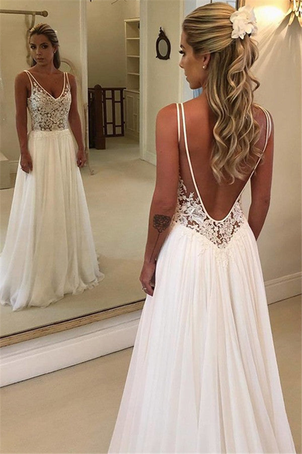 Sleeveless Lace Bodice Chiffon Skirt Beach Wedding Gown with Train