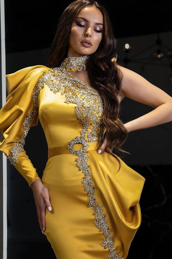 Elegant Yellow Halter Mermaid Evening Gown with One Shoulder Long Sleeve and Beadings