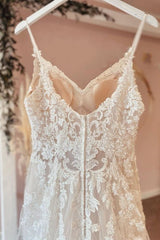 A-Line Sweetheart Spaghetti Straps Tulle Wedding Dress With Lace Appliques
