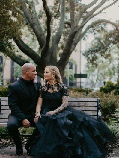 Long Mermaid Off-the-Shoulder Lace Wedding Dress - Elegant Bridal Gown