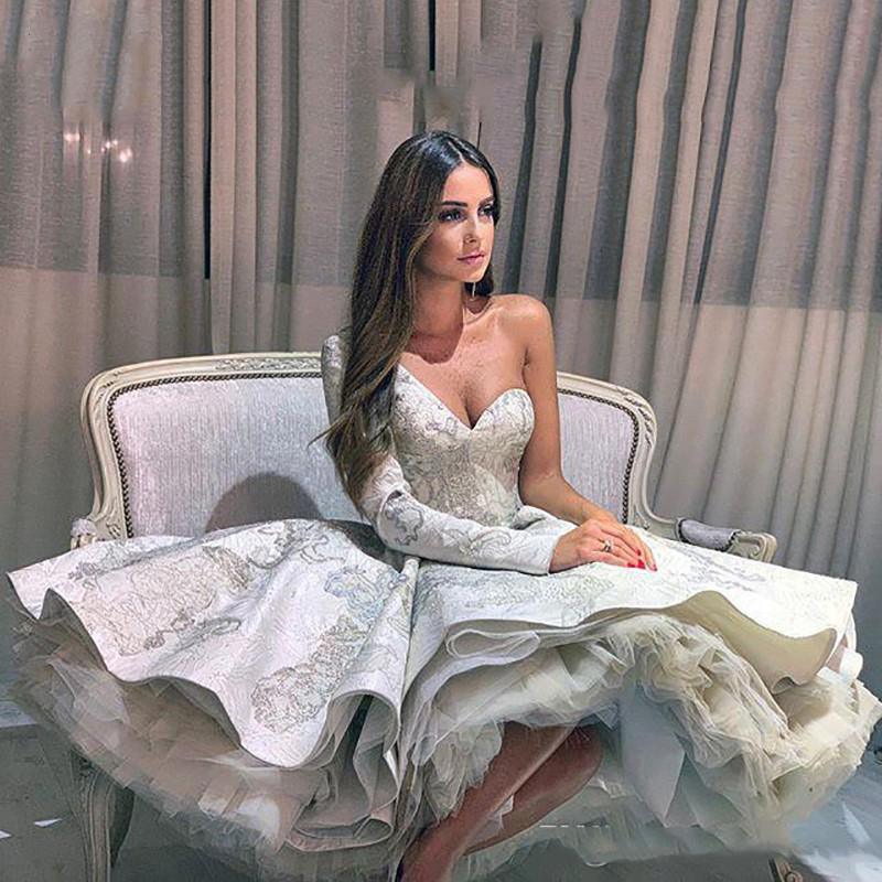 Elegant One-Shoulder A-Line Lace Wedding Dress with Sleeves & Floral Pattern