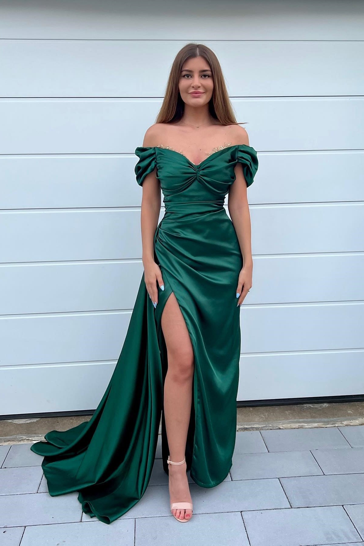 Elegant Dark Green Mermaid Prom Dress with Sweetheart Neckline, Front Split