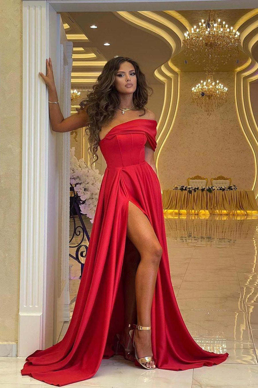 Elegant One-Shoulder Red Satin Prom Dress with High Slit and A-Line Skirt Elegant One-Shoulder Red Satin Prom Dress with High Slit and A-Line Skirt