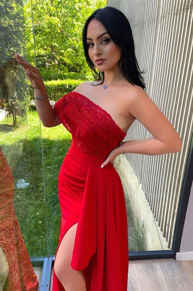 Elegant Red One Shoulder Sequin Mermaid Prom Dress with High Split and Strapless Design