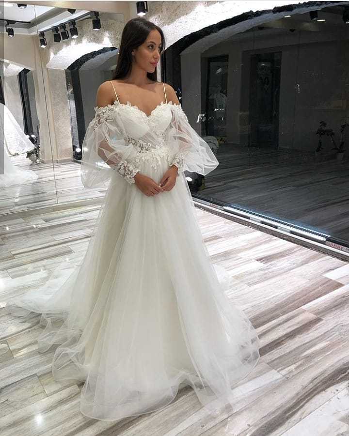 Elegant A-Line Off-Shoulder Long Sleeve Lace Appliques Tulle Wedding Dress Elegant A-Line Off-Shoulder Long Sleeve Lace Appliques Tulle Wedding Dress