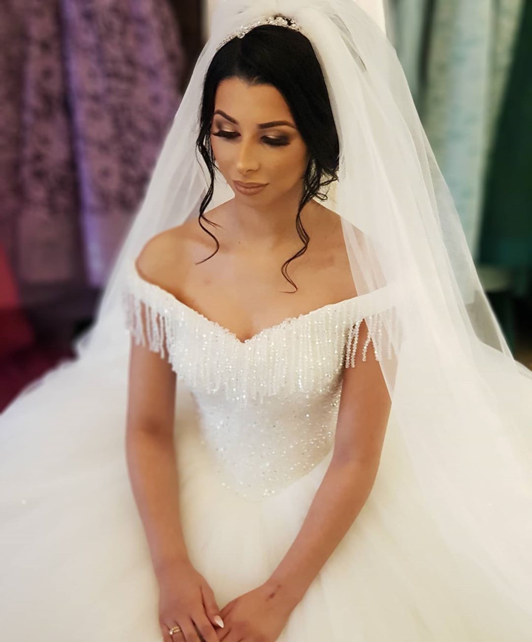 Exquisite Off-the-Shoulder Beaded Tassel Tulle Princess Wedding Dress for Brides
