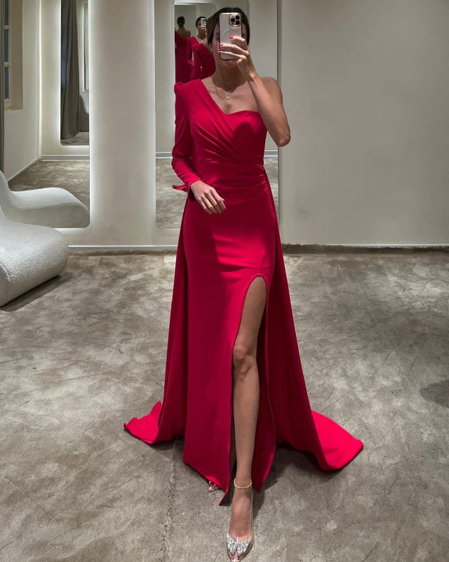 Elegant Red One-Shoulder Prom Dress with Front Split Court Mermaid Style Elegant Red One-Shoulder Prom Dress with Front Split Court Mermaid Style