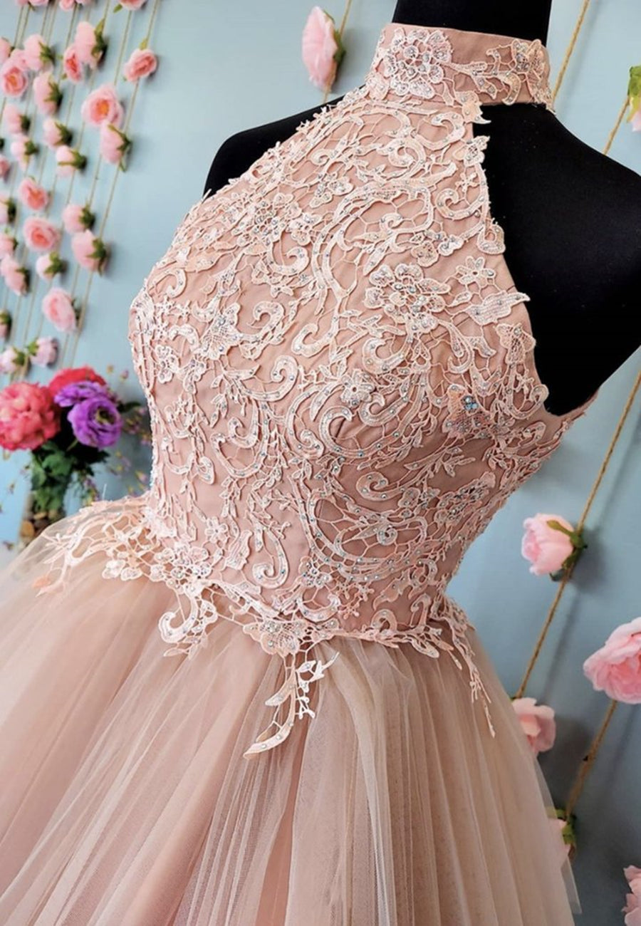 Elegant Halter Neck Champagne Lace Short Prom Dress with Open Back Design Elegant Halter Neck Champagne Lace Short Prom Dress with Open Back Design