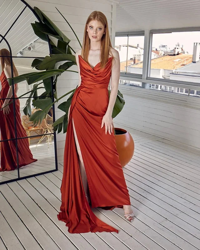 Stunning Red Strapless Pleated Mermaid Prom Dress with Elegant Split Design