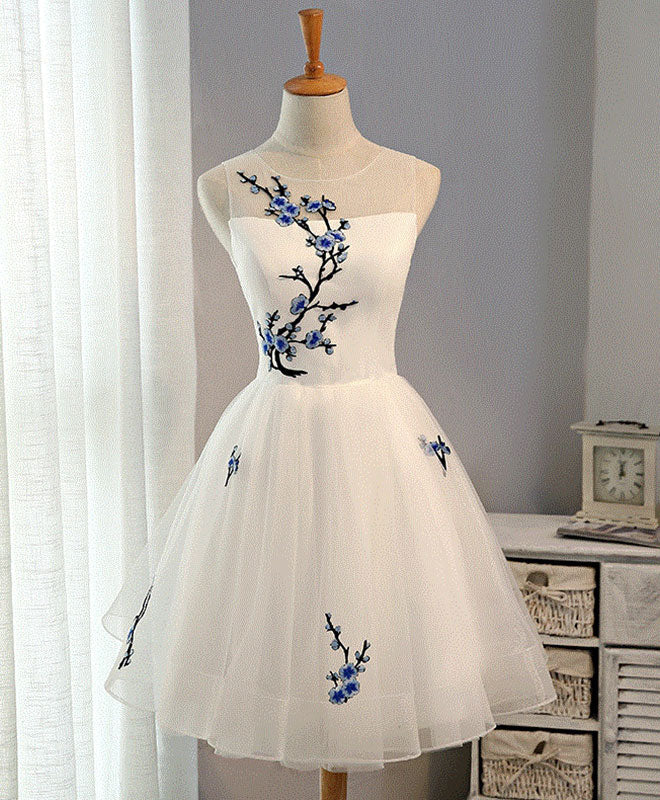 Stylish White A-Line Tulle Short Prom Dress Evening Gown