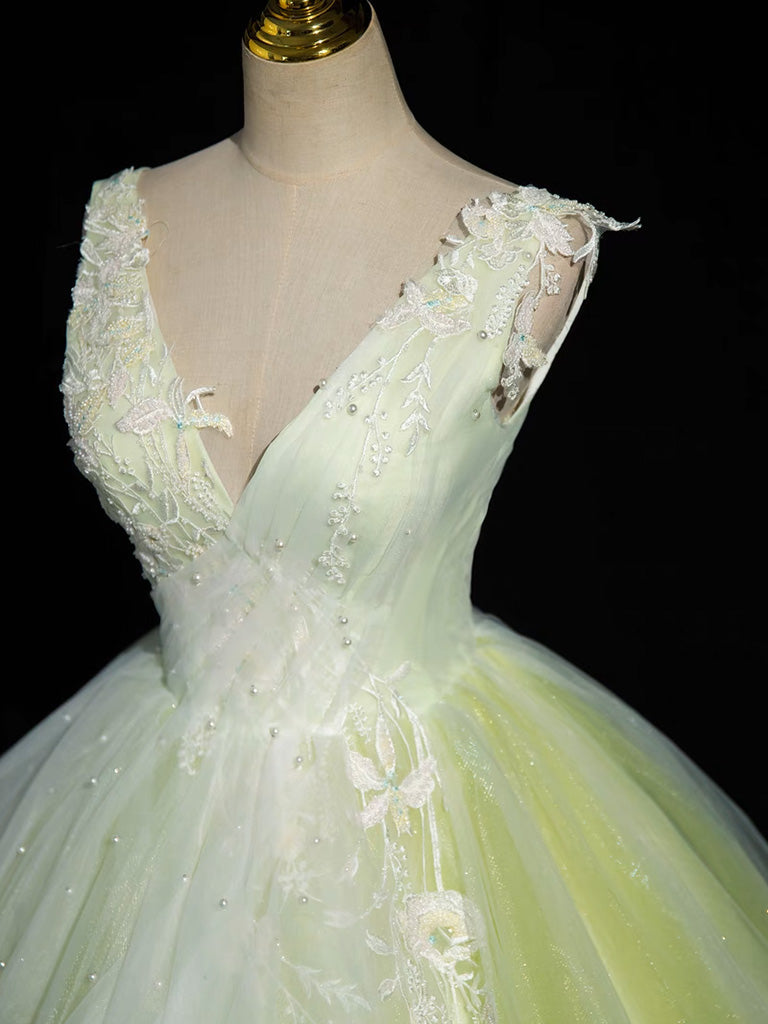 Daffodil V-neck Ball Gown Quinceanera Dress Sweet 16 Dress - DollyGown
