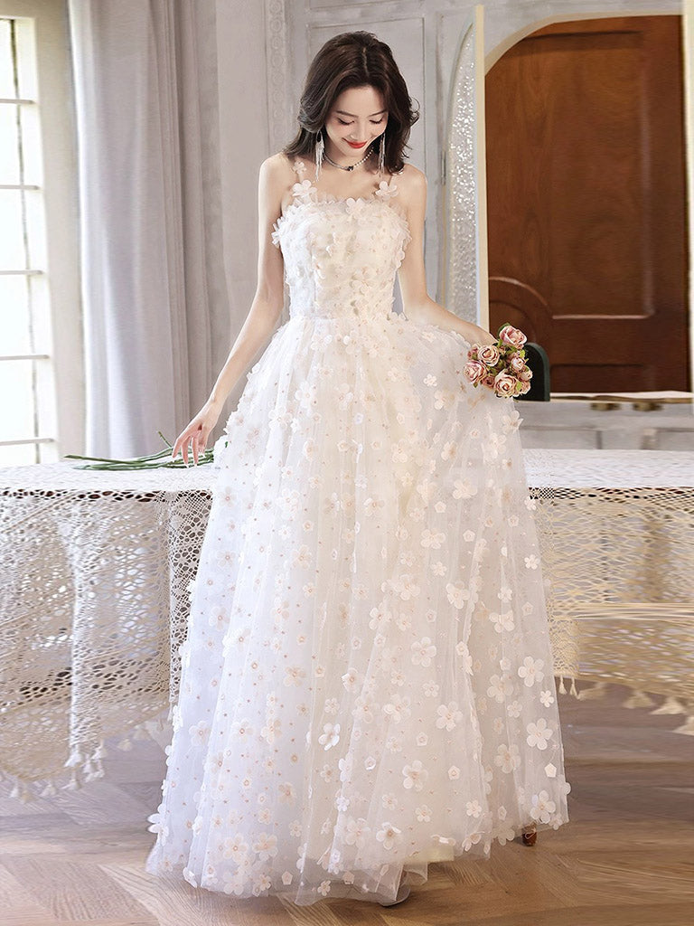 Sweet White Flower A-line Flora Wedding Dress - DollyGown