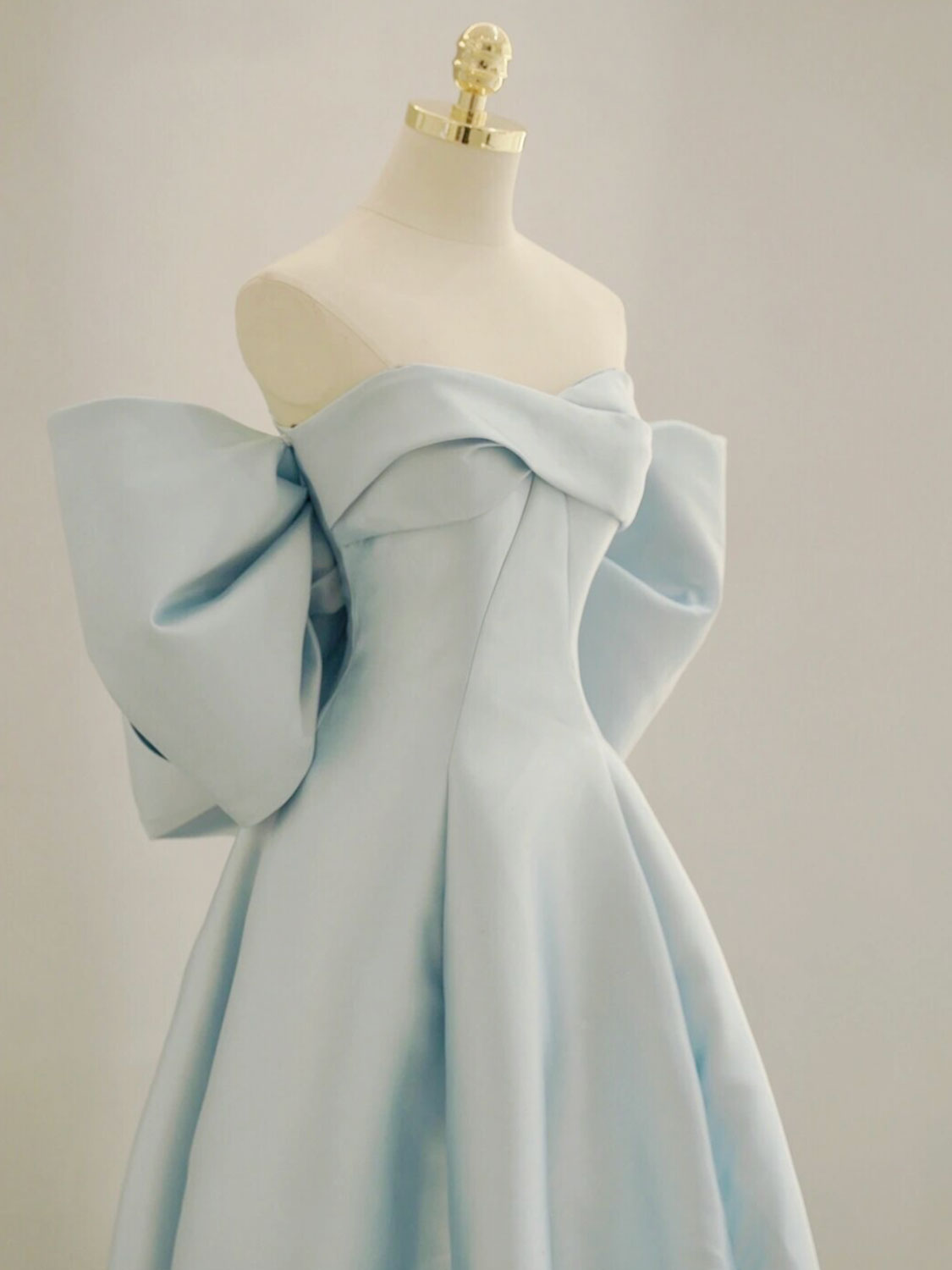 Light Blue A-line Strapless Satin Long Formal Dress with Bow Back Light Blue A-line Strapless Satin Long Formal Dress with Bow Back