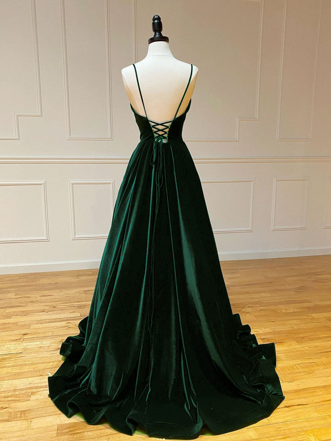 Simple Velvet Spaghetti Strap Green Ball Gown Prom Dress - DollyGown