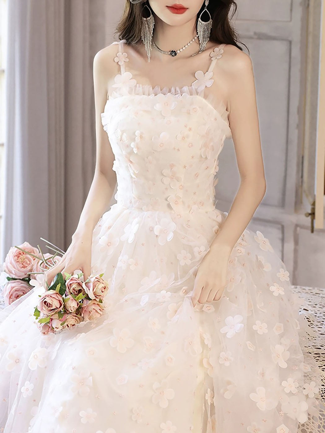 Sweet White Flower A-line Flora Wedding Dress - DollyGown