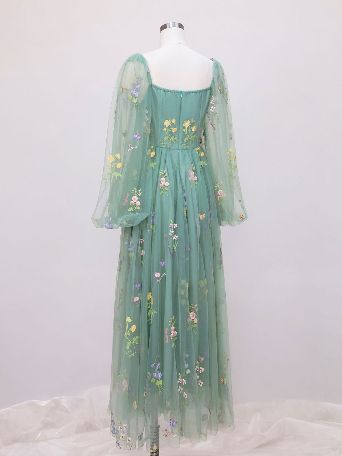 Boho Green Lace Corset Tea Length Prom Dress with Long Sleeves - DollyGown
