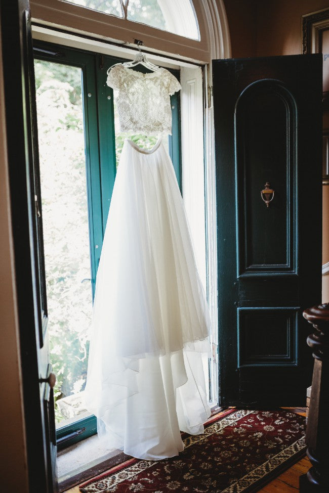 Casual Open Back Lace Top Two Piece Chiffon Skirt Flow Wedding Dress Separates Casual Open Back Lace Top Two Piece Chiffon Skirt Flow Wedding Dress Separates