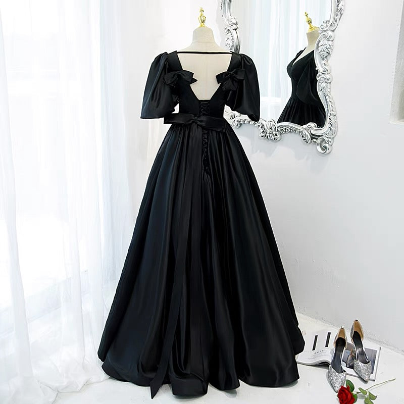 Classy Black Prom Dress Formal Dress with Bubble Sleeves - DollyGown