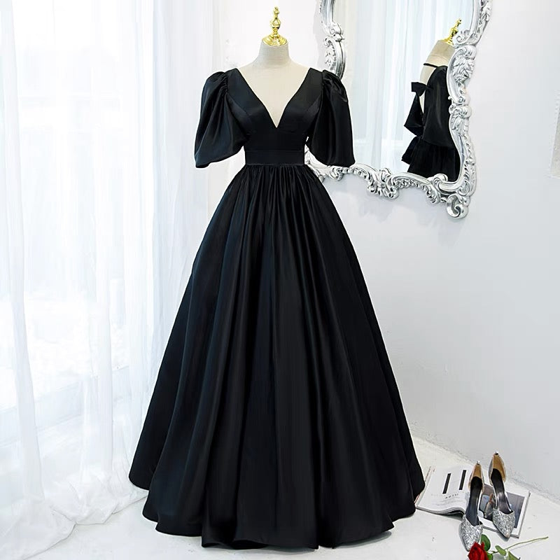 Classy Black Prom Dress Formal Dress with Bubble Sleeves - DollyGown