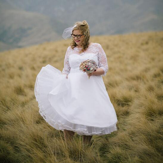 Chic Bateau Neck Tea Length Lace Wedding Dress | Retro 1950s Tea Length Pinup Wedding Dress