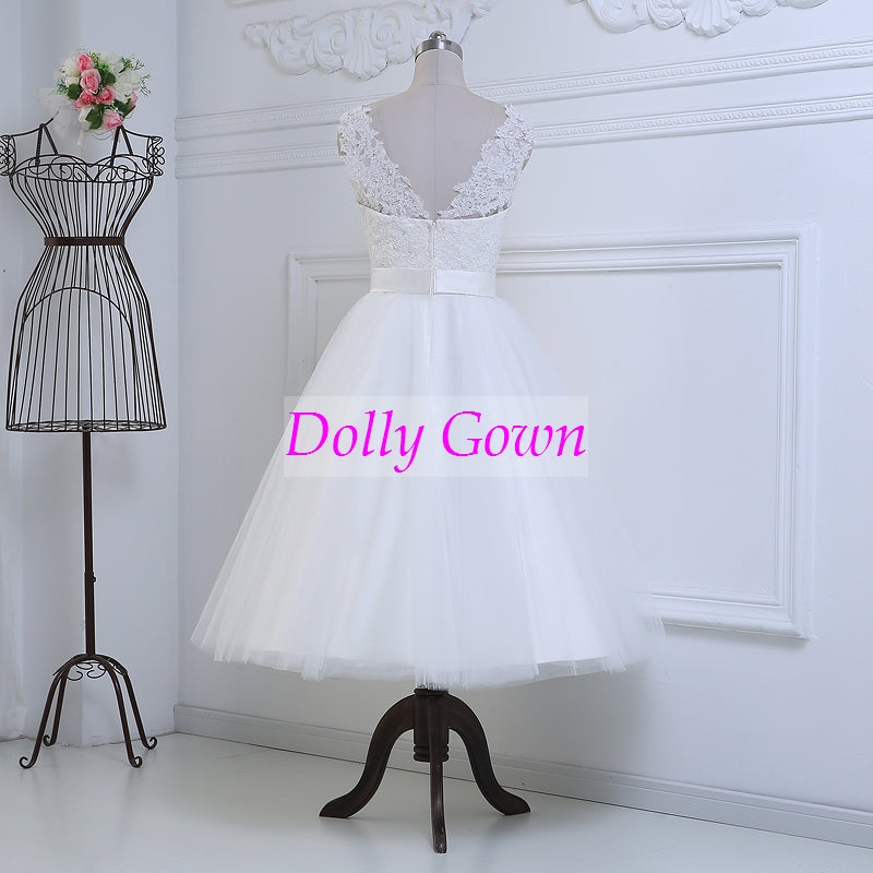 Modest Short Tea Length Lace Wedding Dress with Tulle Bottom Romantic 50s Wedding Dress DO002-Dolly Gown