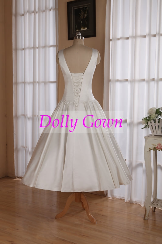 Modest Bateau Ankle Length Vintage inspired 50s Wedding Dress(Plus Size available) Modest Bateau Ankle Length Vintage inspired 50s Wedding Dress(Plus Size available)