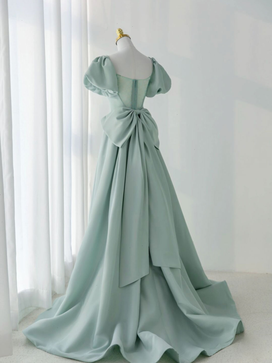 Mint Green A-line Long Formal Dress with Bubble Sleeves - DollyGown