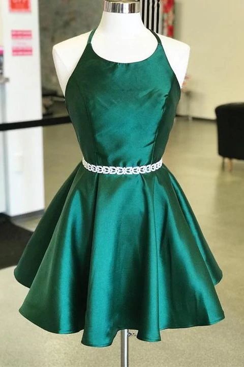 Emerald Green Halter Short Graduation Dress - DollyGown