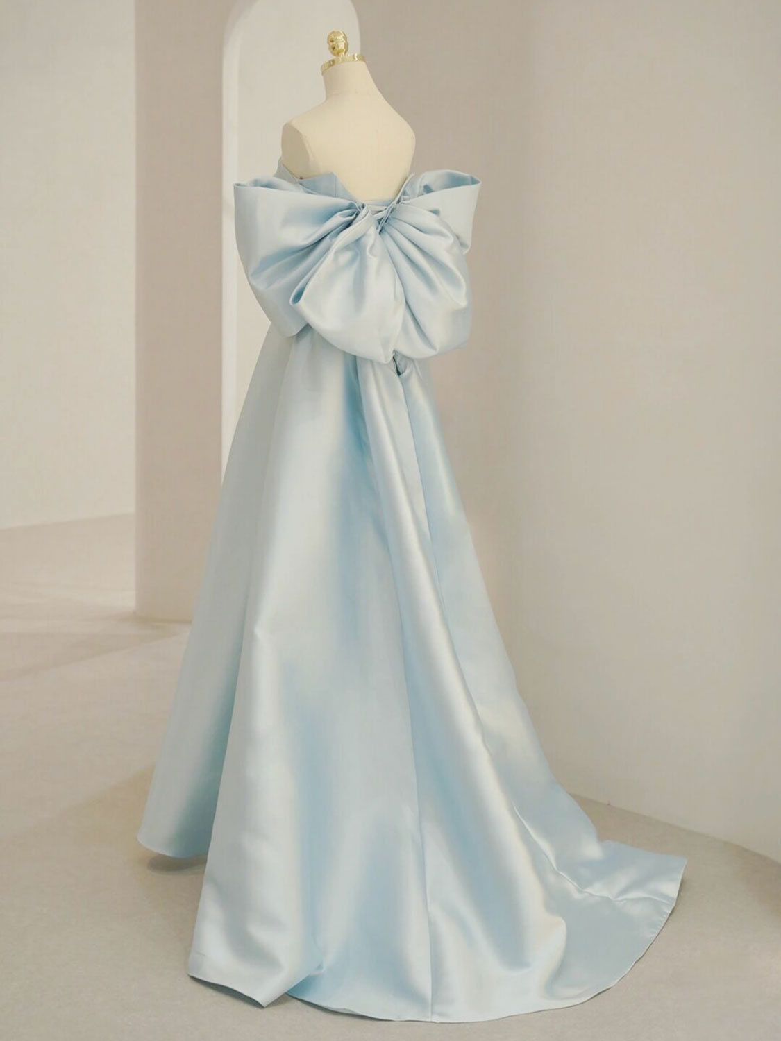 Light Blue A-line Strapless Satin Long Formal Dress with Bow Back Light Blue A-line Strapless Satin Long Formal Dress with Bow Back