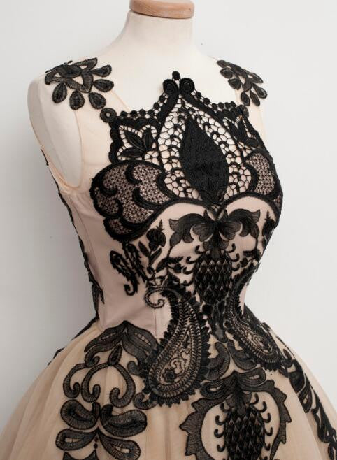 50s Style Prom Dress |50s Wedding Dress | Vintage Prom Dress |Champagne Prom Dress with Black Lace Appliques 50s Style Prom Dress |50s Wedding Dress | Vintage Prom Dress |Champagne Prom Dress with Black Lace Appliques