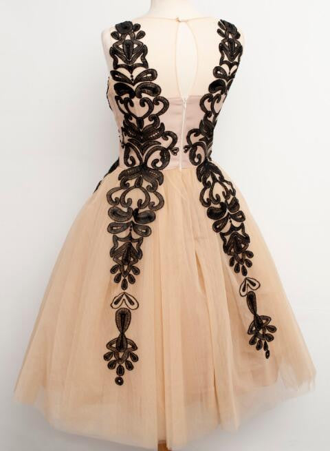 50s Style Prom Dress |50s Wedding Dress | Vintage Prom Dress |Champagne Prom Dress with Black Lace Appliques 50s Style Prom Dress |50s Wedding Dress | Vintage Prom Dress |Champagne Prom Dress with Black Lace Appliques