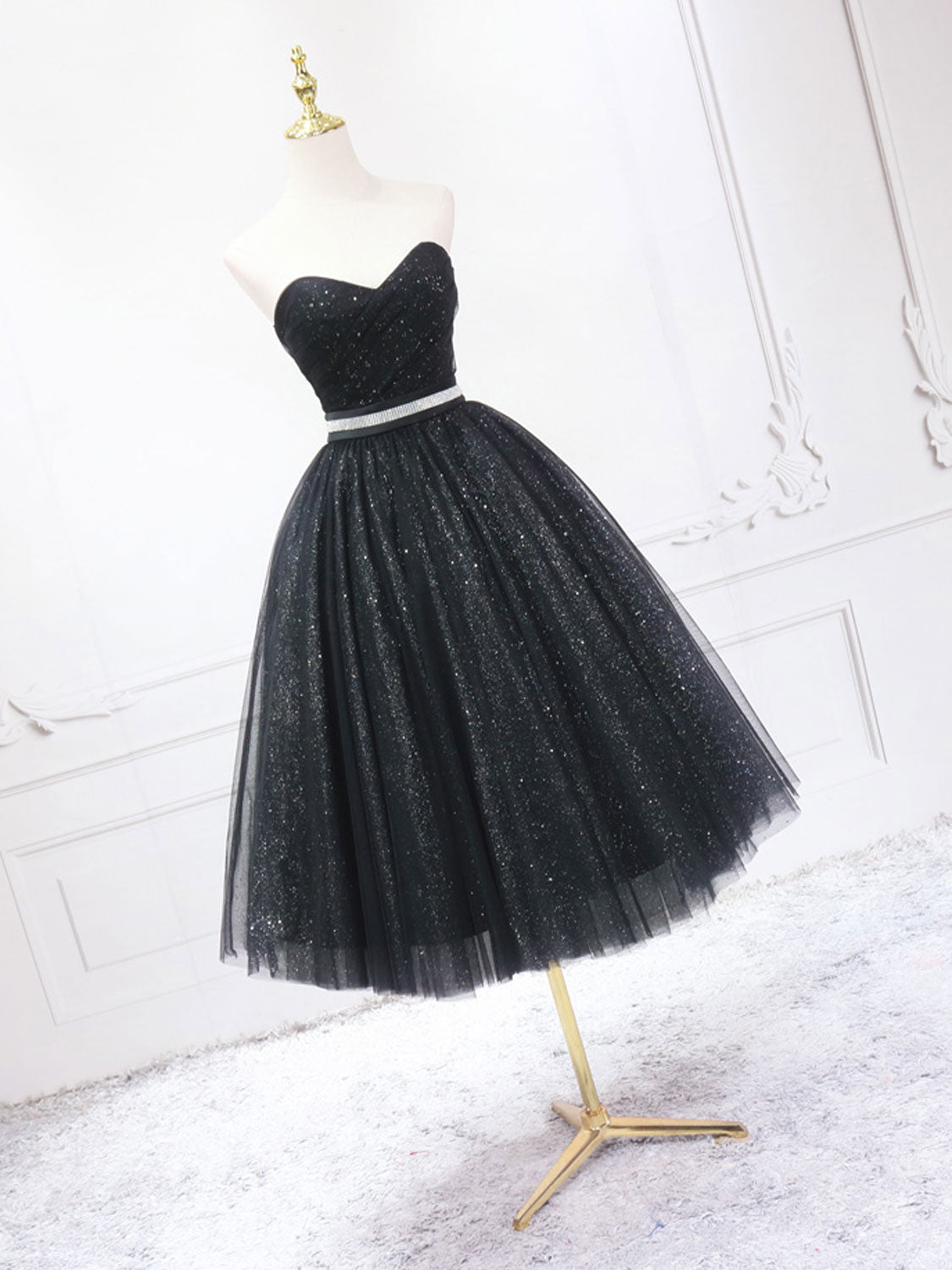 Delicate Black Strapless Tulle Short Prom Dress Delicate Black Strapless Tulle Short Prom Dress