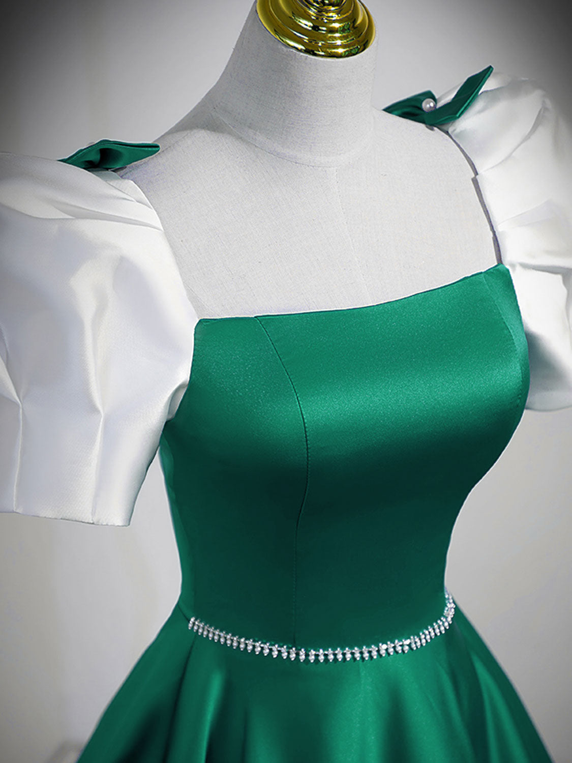 Emerald Green Square Neck A-line Maxi Prom Dress Emerald Green Square Neck A-line Maxi Prom Dress