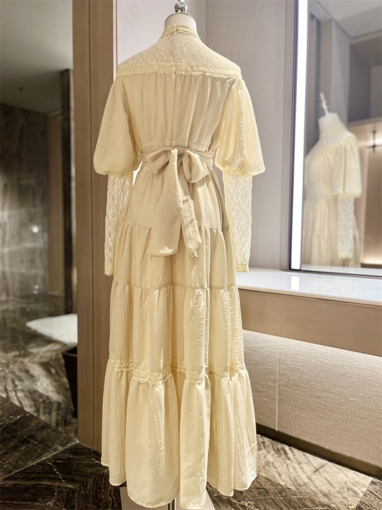 Old Fashioned Vintage Maxi Dress with Long Sleeves - DollyGown