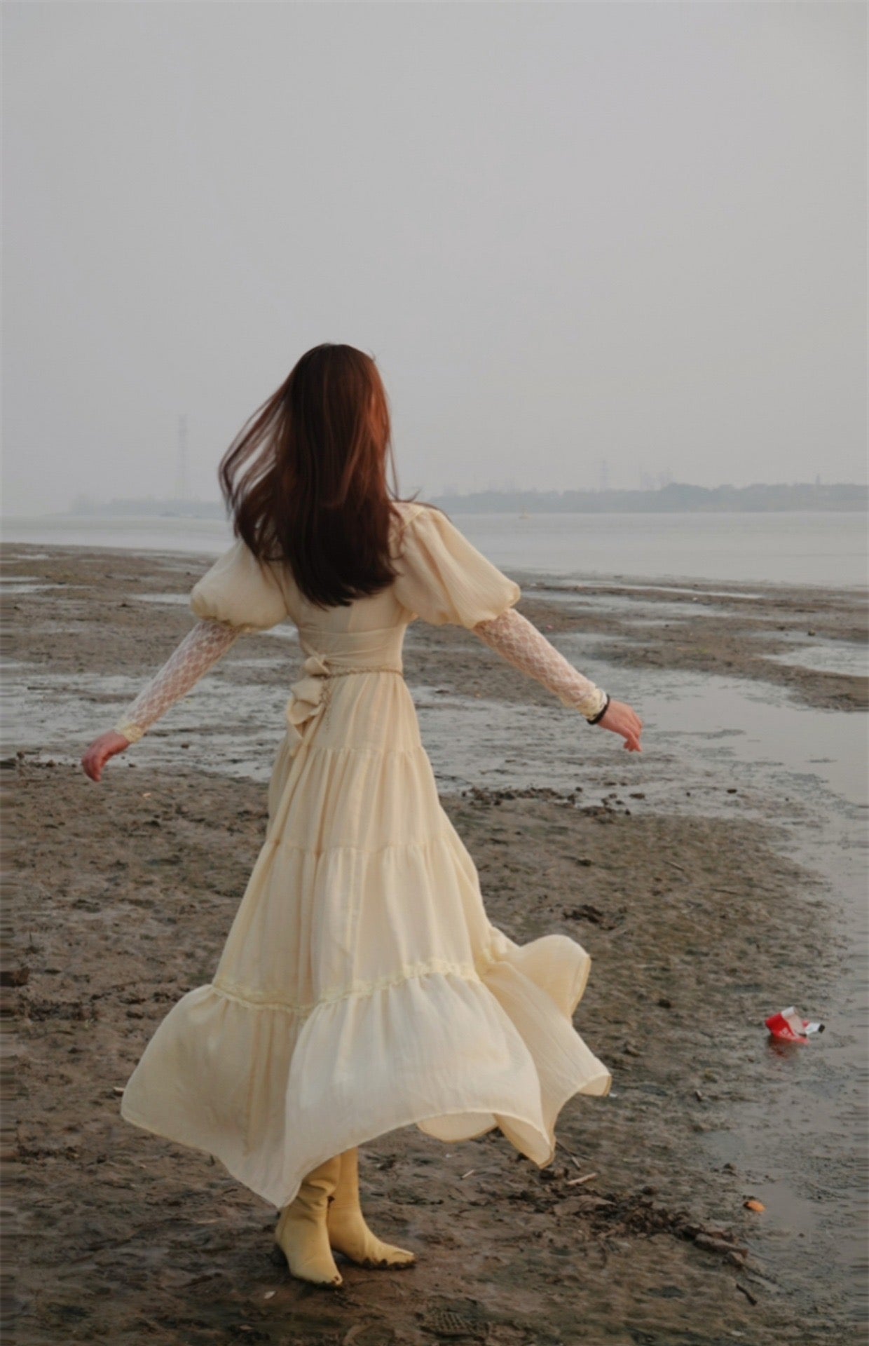 Old Fashioned Vintage Maxi Dress with Long Sleeves - DollyGown
