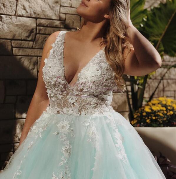 Beautiful Plus Size V neck Mint Green Tulle Lace Applique Prom Dress,GDC1342-Dolly Gown