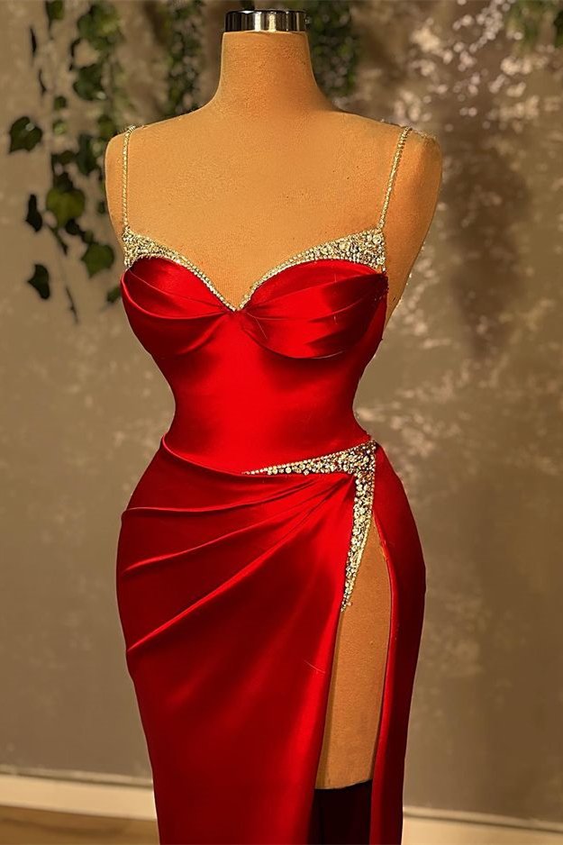 Red Side Slit Prom Dress for Curvy Black Girl Slays Red Side Slit Prom Dress for Curvy Black Girl Slays