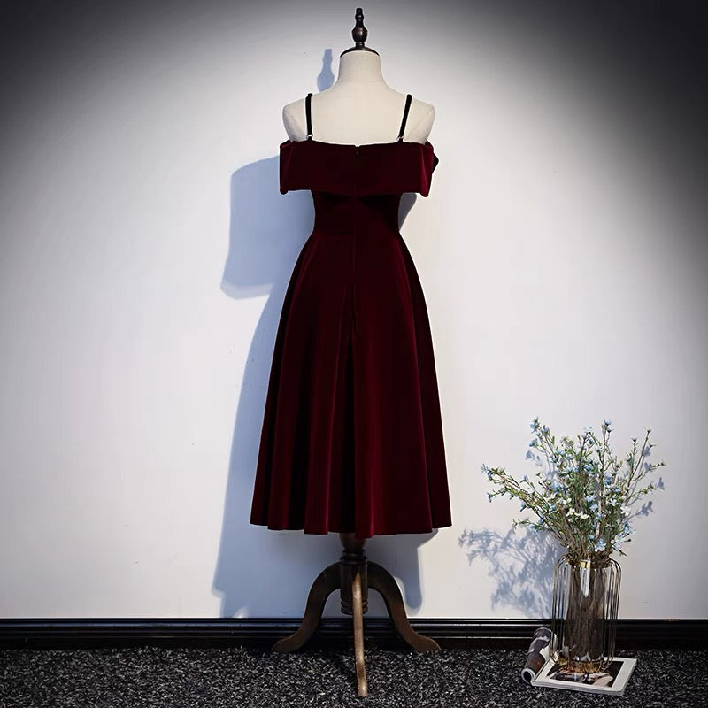 Retro Burgundy Velvet Short Prom Dress Retro Burgundy Velvet Short Prom Dress