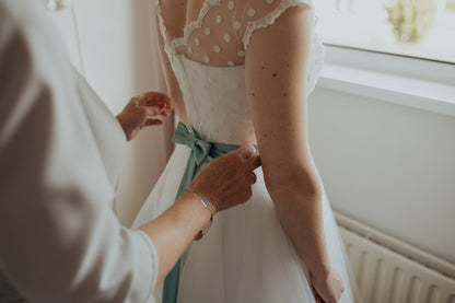 Retro Cap sleeve White Polka Dot Short Wedding Dress Vintage Tea length Wedding Dress with Polka Dots-Dolly Gown