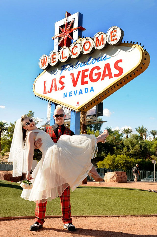 short fun vegas wedding dress Short wedding dress, Bridal shower dress, Elopement dress, Vegas wedding dress