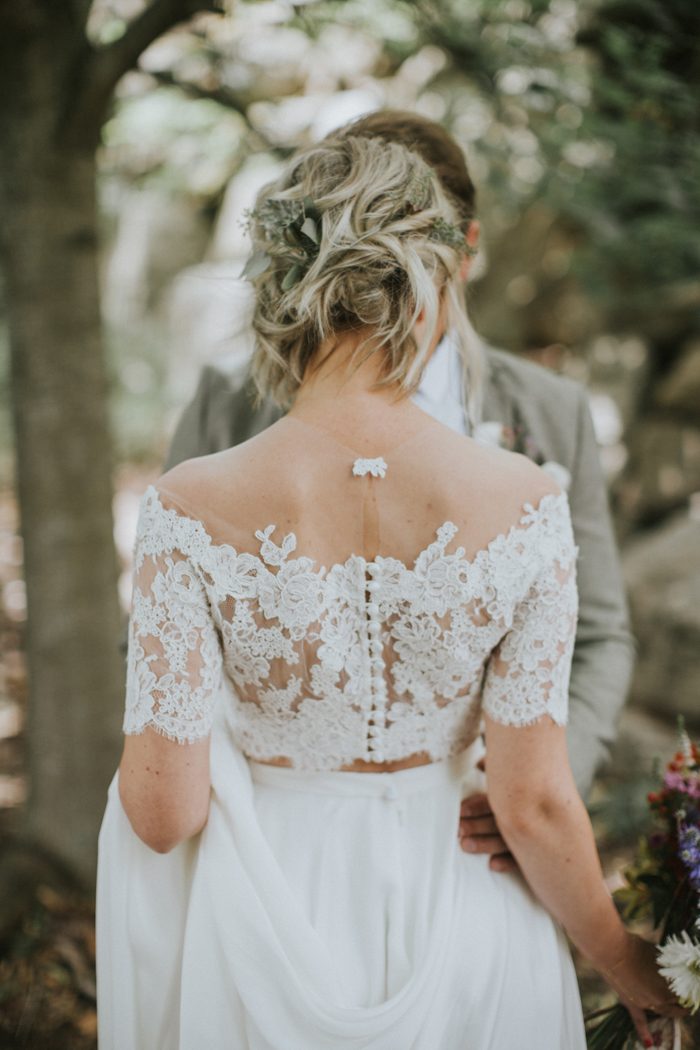 Rustic Sleeve Lace Crop Top 2 Piece Wedding Dress with Chiffon Skirt and Pockets Rustic Sleeve Lace Crop Top 2 Piece Wedding Dress with Chiffon Skirt and Pockets