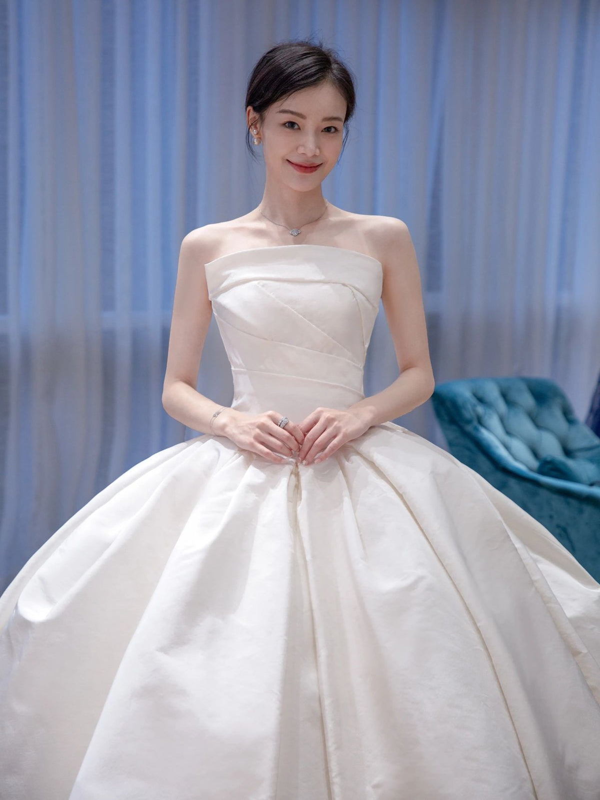 Simple Ball Gown Silk Taffeta Wedding Dress White / US 8