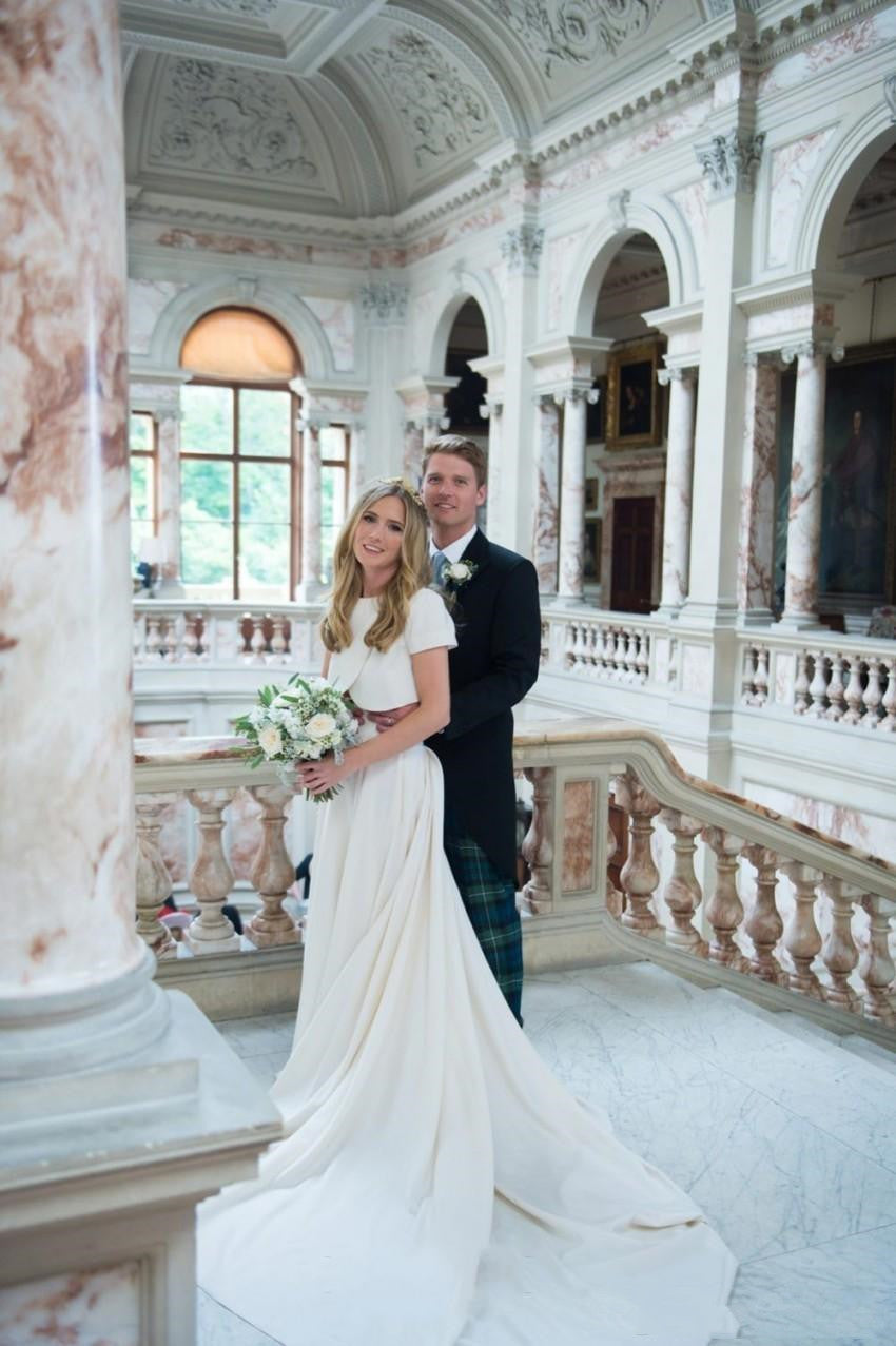Stylish Overlap Front Loose Crop Top Wedding Dress Bridal Separates online Stylish Overlap Front Loose Crop Top Wedding Dress Bridal Separates online