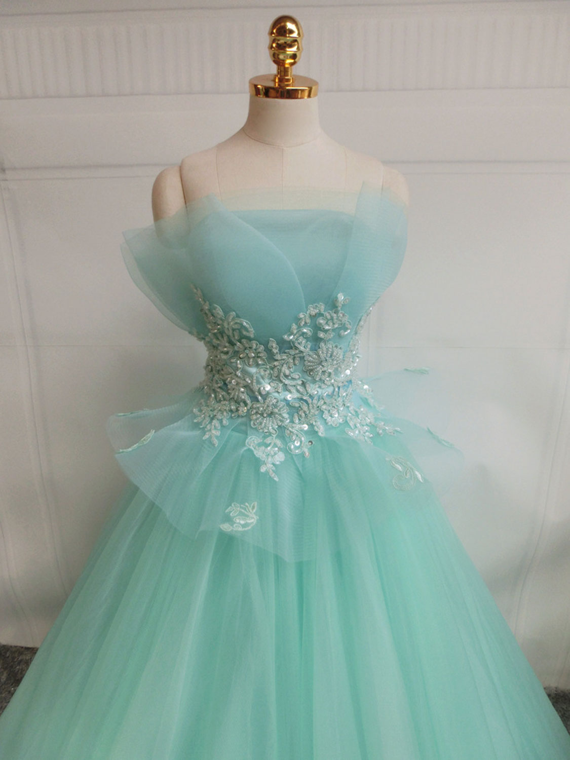 Fairytale Strapless Mint Green Tull Ball Gown Prom Dress Fairytale Strapless Mint Green Tull Ball Gown Prom Dress