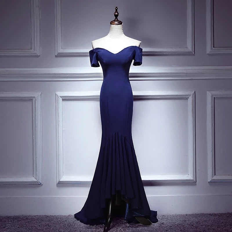 Tight Fitted Prom Dress in Navy Blue - DollyGown